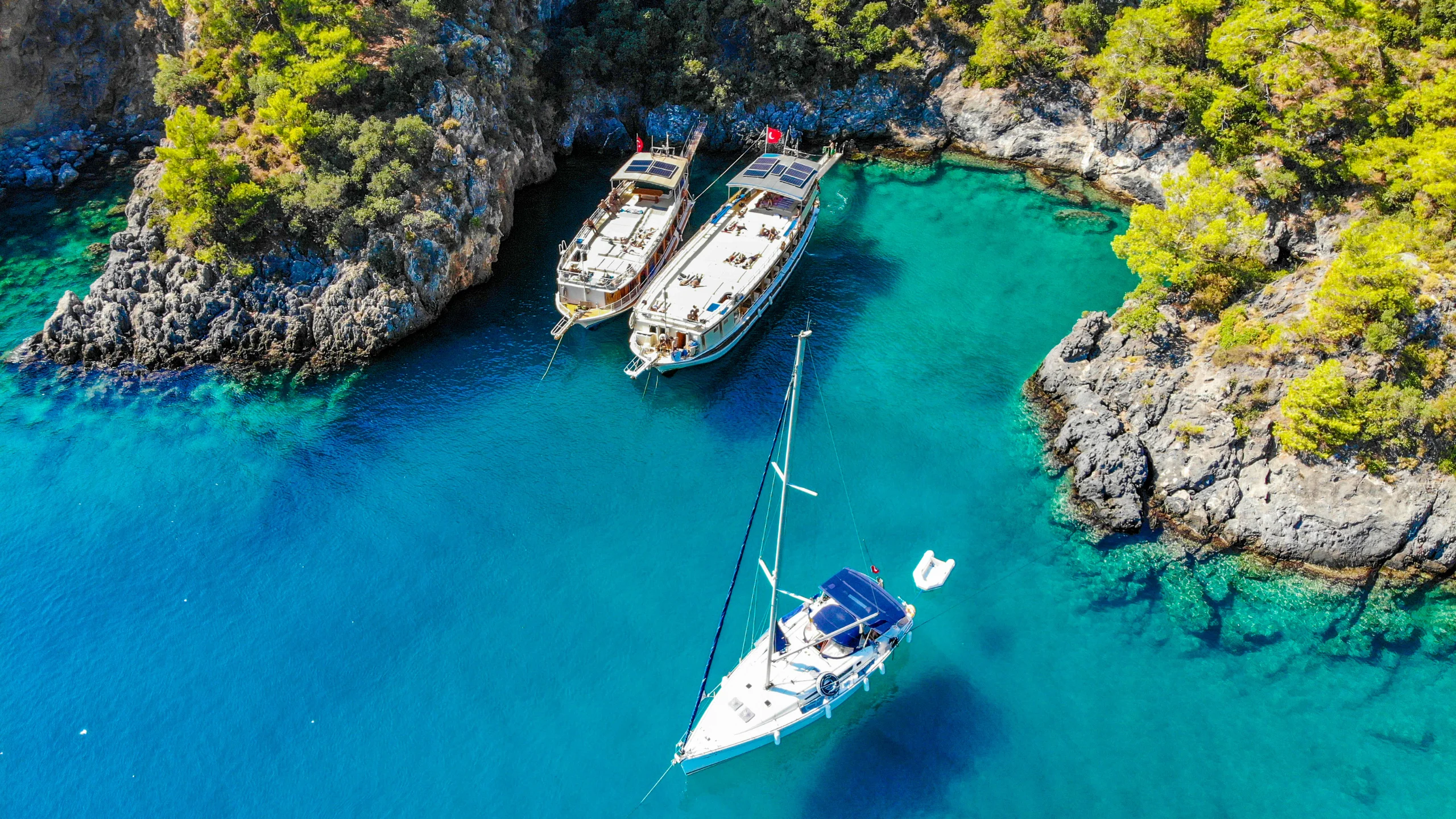 Antalya Tatil Rehberi: Gezilecek Yerler ve Aktiviteler