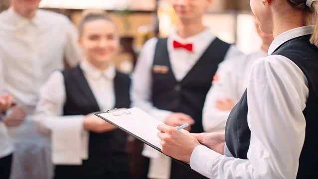 İŞKUR Verilerine Göre Turizm Sektöründe Personel Talebi Zirvede: Sezonluk ve Kalıcı İş Fırsatları Artıyor
